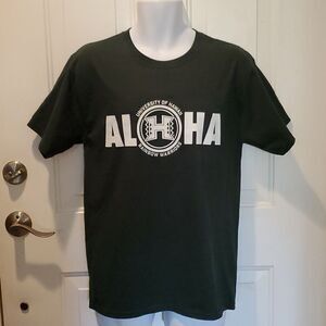University of Hawaii Warriors ALOHA T Shirt M